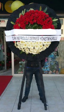 Cenaze iek modeli  Bilkent Ankara iek yollama iek siparii sitesi 